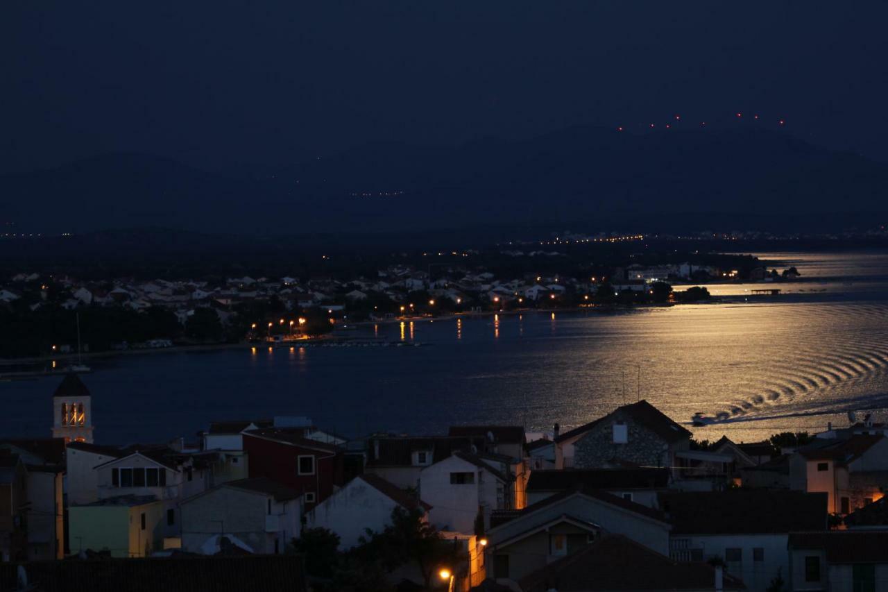 Vila Rojana Vodice Luaran gambar