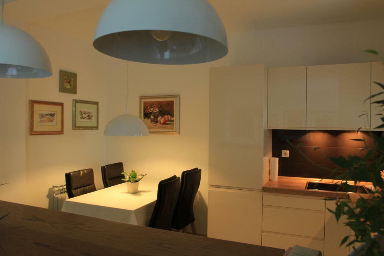 Vila Rojana Vodice Luaran gambar