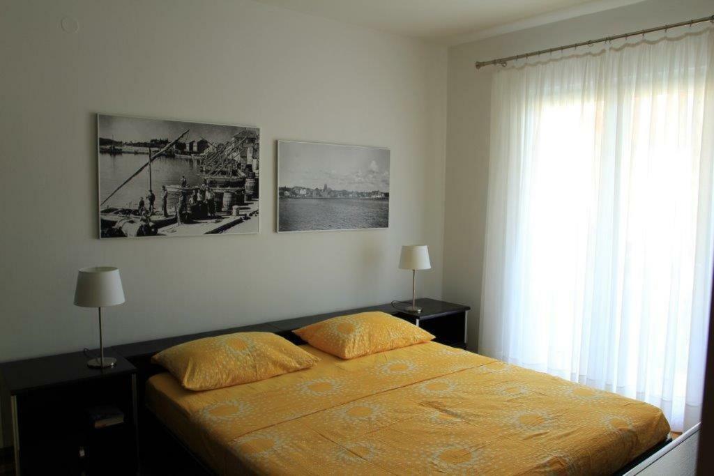 Vila Rojana Vodice Luaran gambar